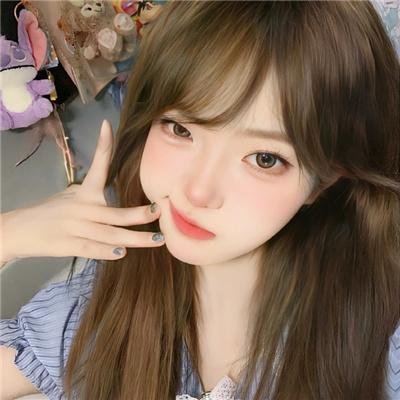 漂亮的村事海报