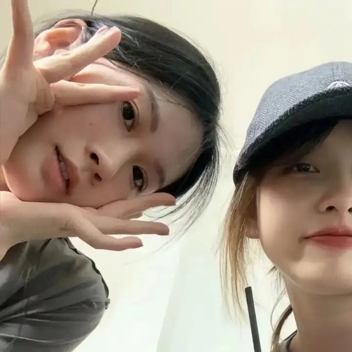 绿色婚礼海报